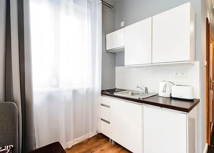 Everysky - Wilcza 3a Apartament *