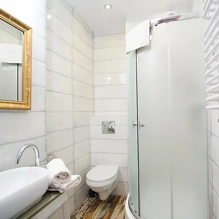 Everysky - Wilcza 3a *